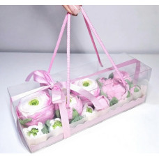 Прозора коробка з рожевим вкладишем та ручками (без стрічки) 244х82х82мм